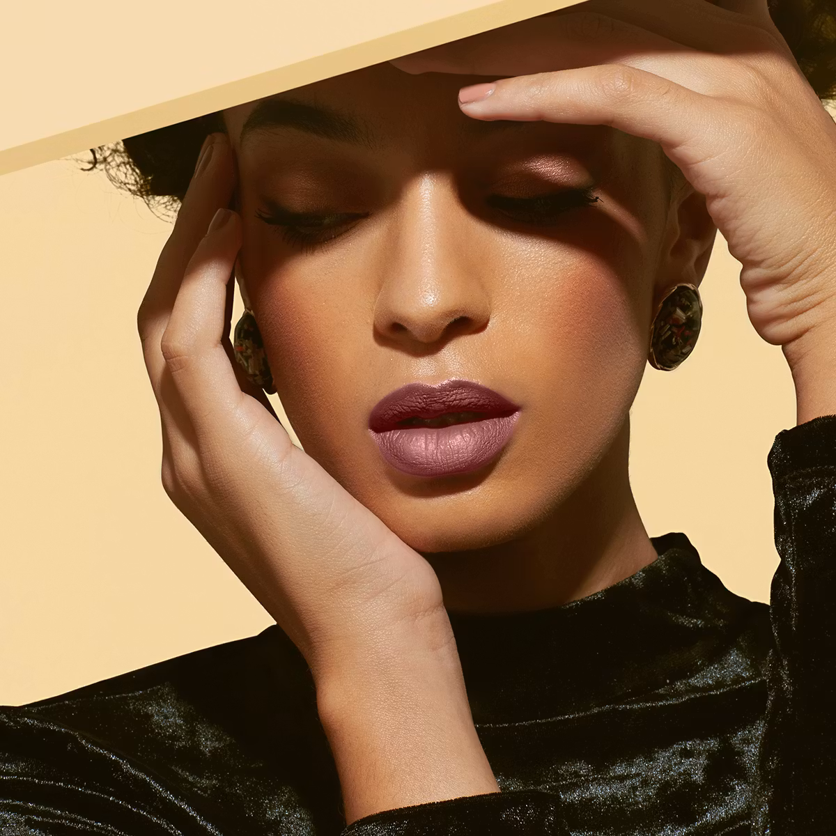 MIA MAKEUP - GLAM MELTED LIQUID LIPSTICK