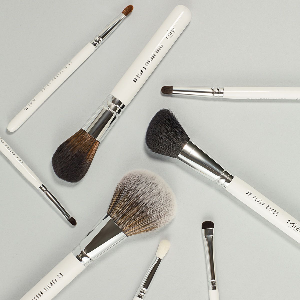 MIA MAKEUP - RESET C-BRUSH