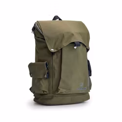 SNYGG RYGGSÄCK I CANVAS FRÅN SUTHERLAND & SONS – GREEN