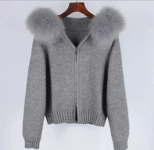 IZZA   GREY
