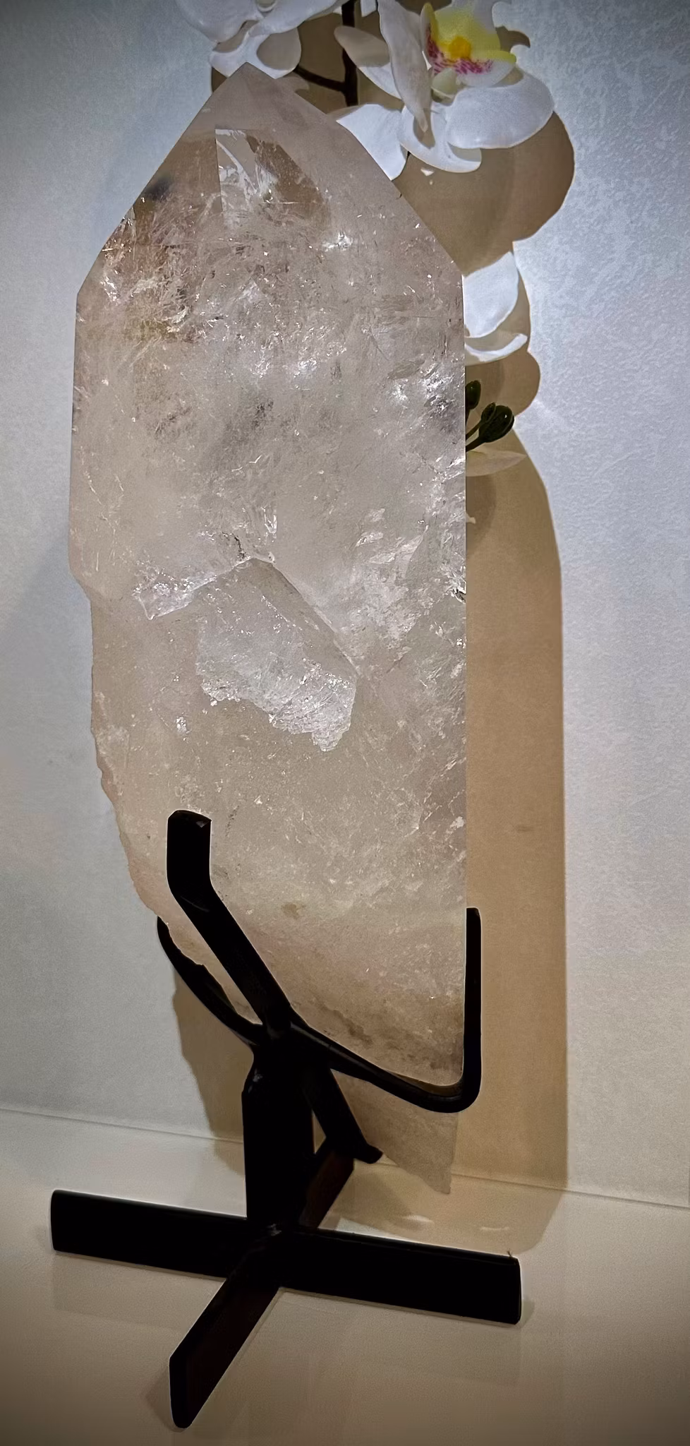 Statement Piece - Bergkristall med ställning 4,3 kg