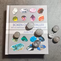 Boken Om Kristaller 🇸🇪