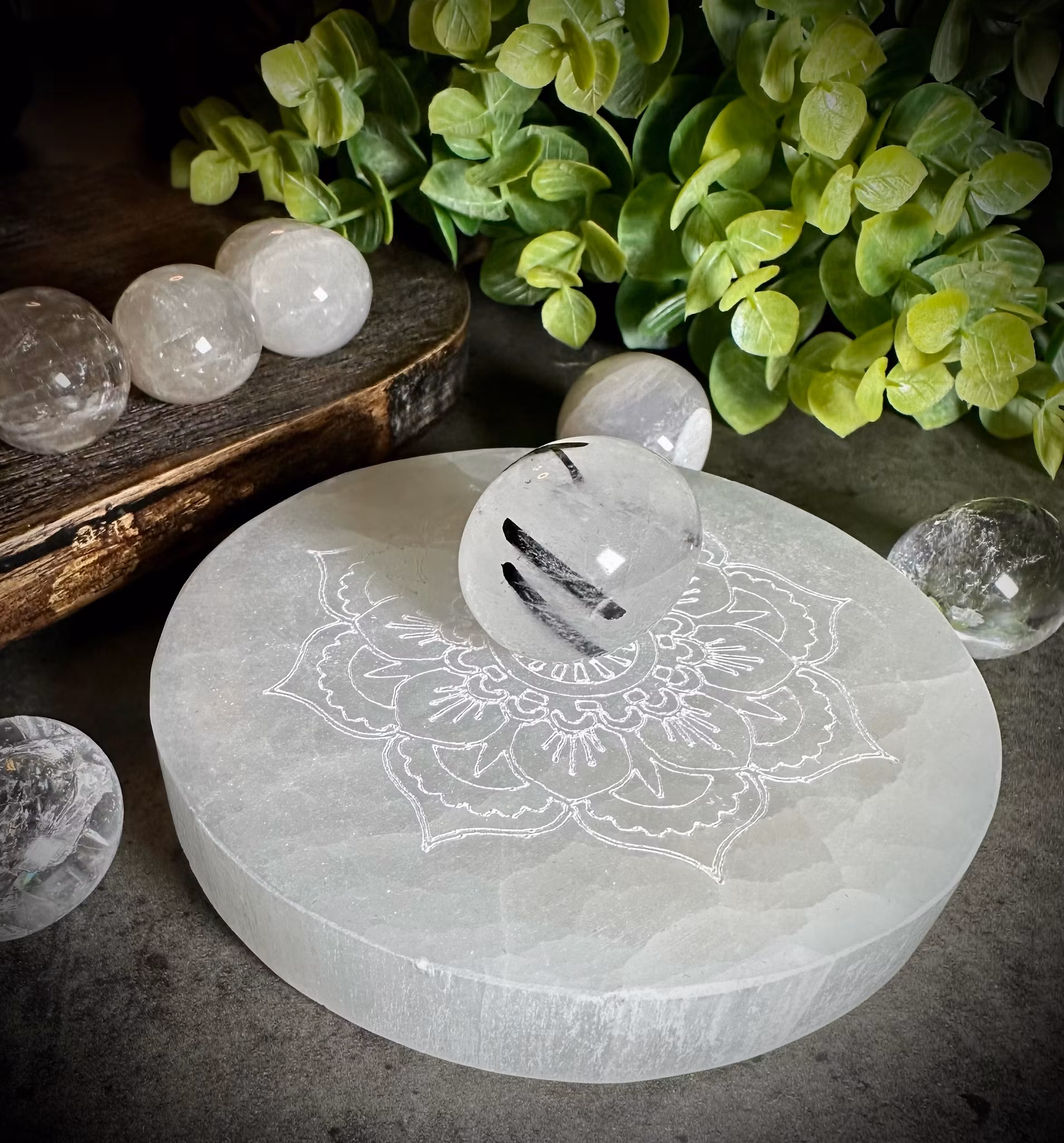 Selenit Laddningsplatta Lotus Mandala 10 cm