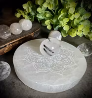 Selenit Laddningsplatta Lotus Mandala 10 cm