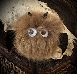 Monster Pom Pom Penna