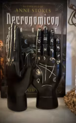 Tarot / Mantra Hand