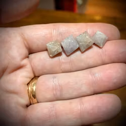 Beta Kvarts | Indonesien