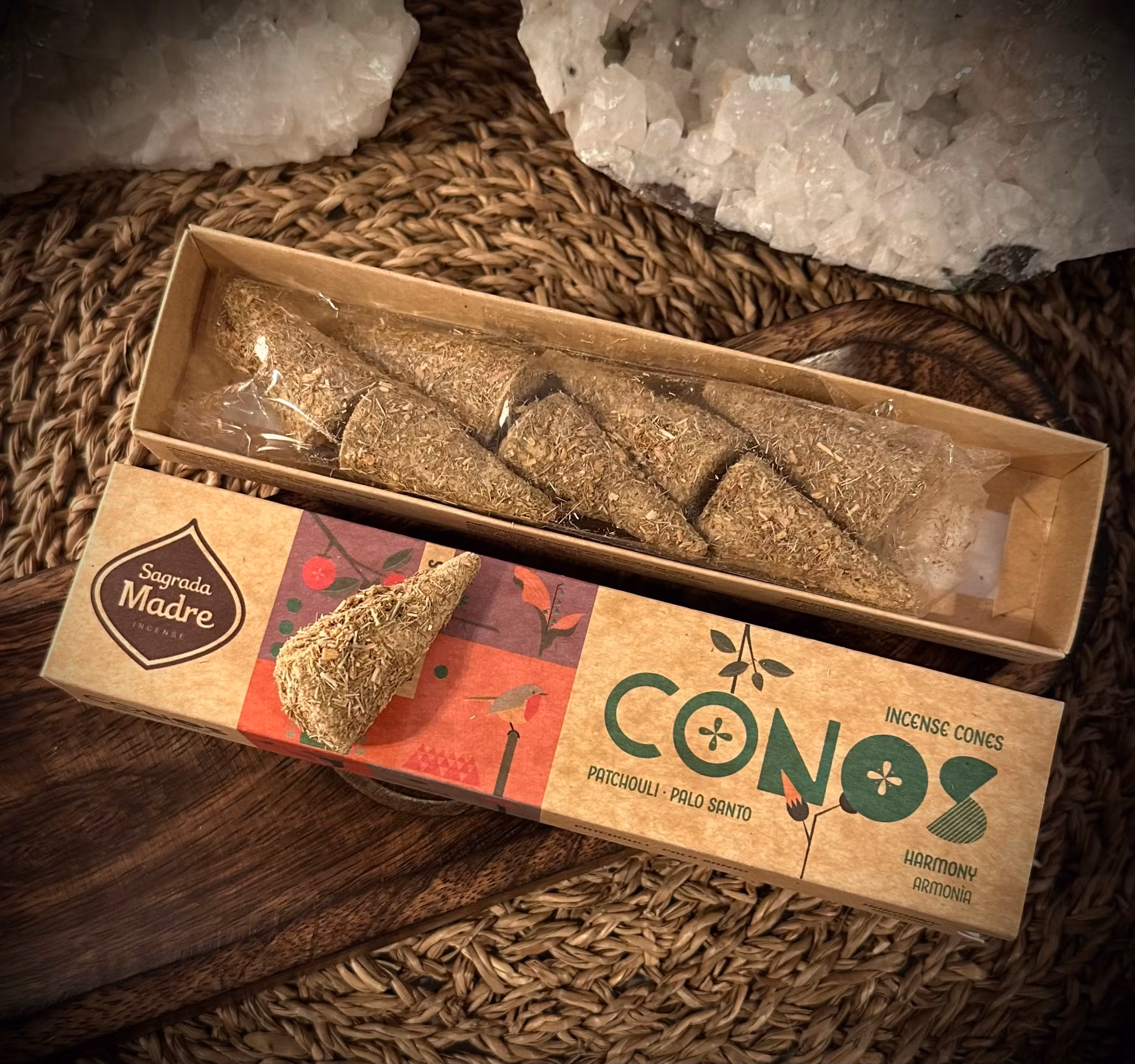 Sagrada Madre Rökelsekoner | Patchouli & Palo Santo