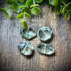 Prasiolit | Hålad HK