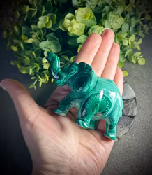 Elefant Carving