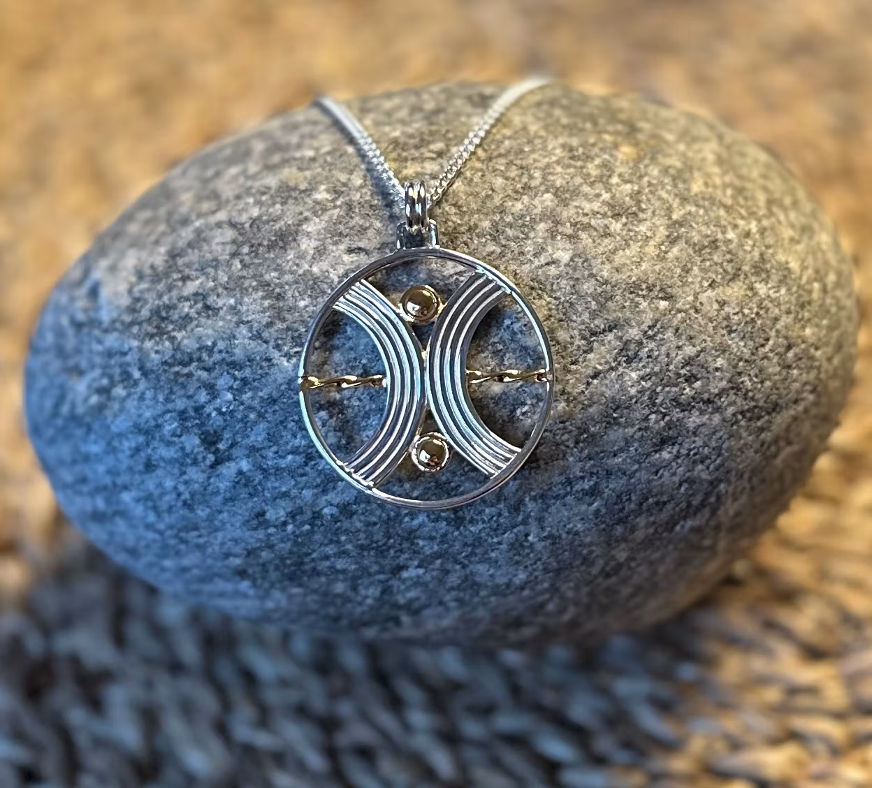 Mandala Balance Hänge | 925 Sterling Silver 14K 2 mikron Guldpläterad | Peter Stone