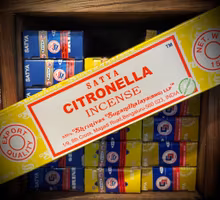 SATYA Rökelsepinnar | Citronella ”HÅLLER INSEKTER BORTA”