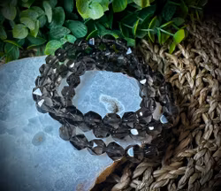Facetterad Rökkvarts Armband | 7-8 mm