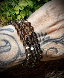 Facetterad Rökkvarts Armband | 7-8 mm
