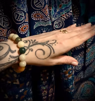 Naturlig Bodhifrö Mix Armband | 12 mm