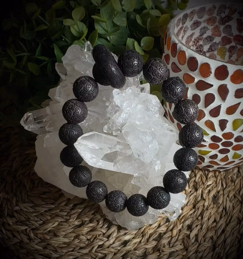 Svart Sandelträ med helig skrift Armband | Indonesien