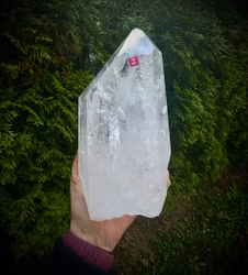 Stor Bergkristall med ställning 3,2 kg