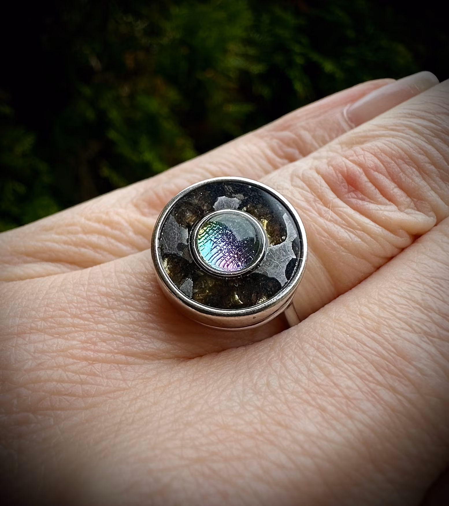 Muonionalusta med Pallasit ( Meteorit ) Spinner / Fidget Ring 925 Sterling Silver