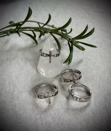 Justerbar Ring i Rostfritt Stål | Kors