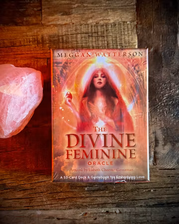 The Divine Feminine Oracle Deck 🇬🇧