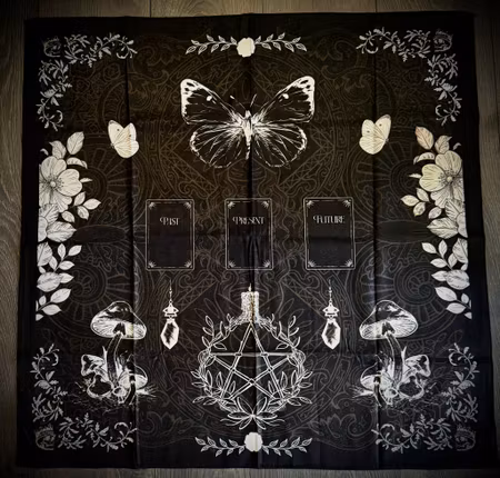 Ancient Witch Witch’s Garden Tarotduk