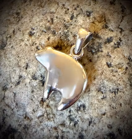 Bear Totem handgjort hänge i 925 Sterling Silver | Peter Stone