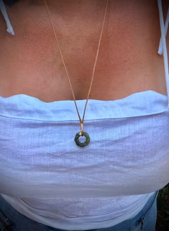 Hetian Jade Justerbart Halsband