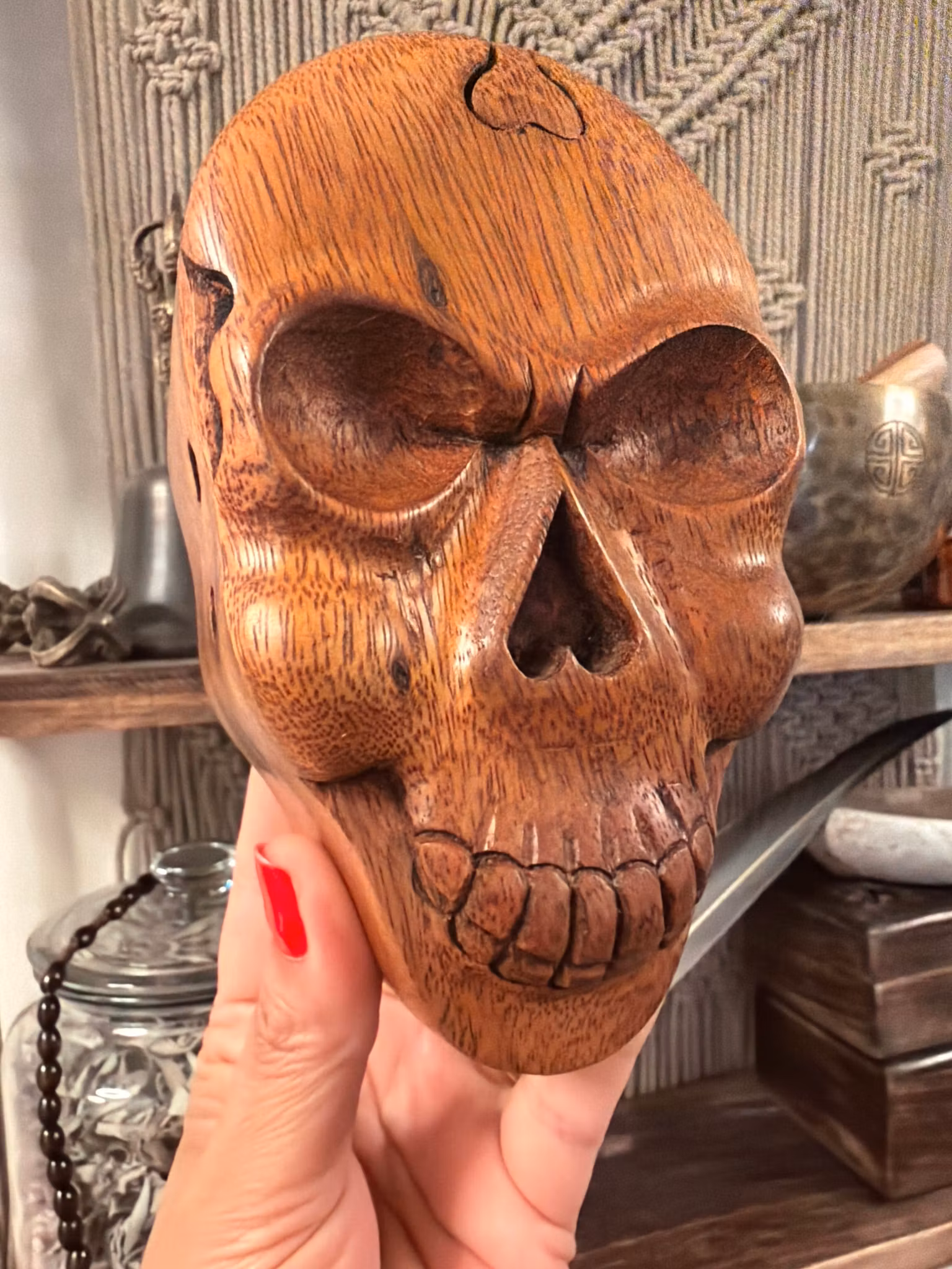 Magic Box Skull | Indonesien