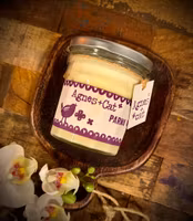 Agnes + Cat Doftljus av Sojavax | Parma Violet | Vegan 220g