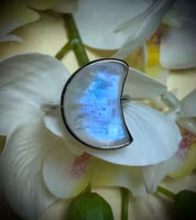 Månformad Vit Månsten Ring | 925 Sterling Silver | Justerbar