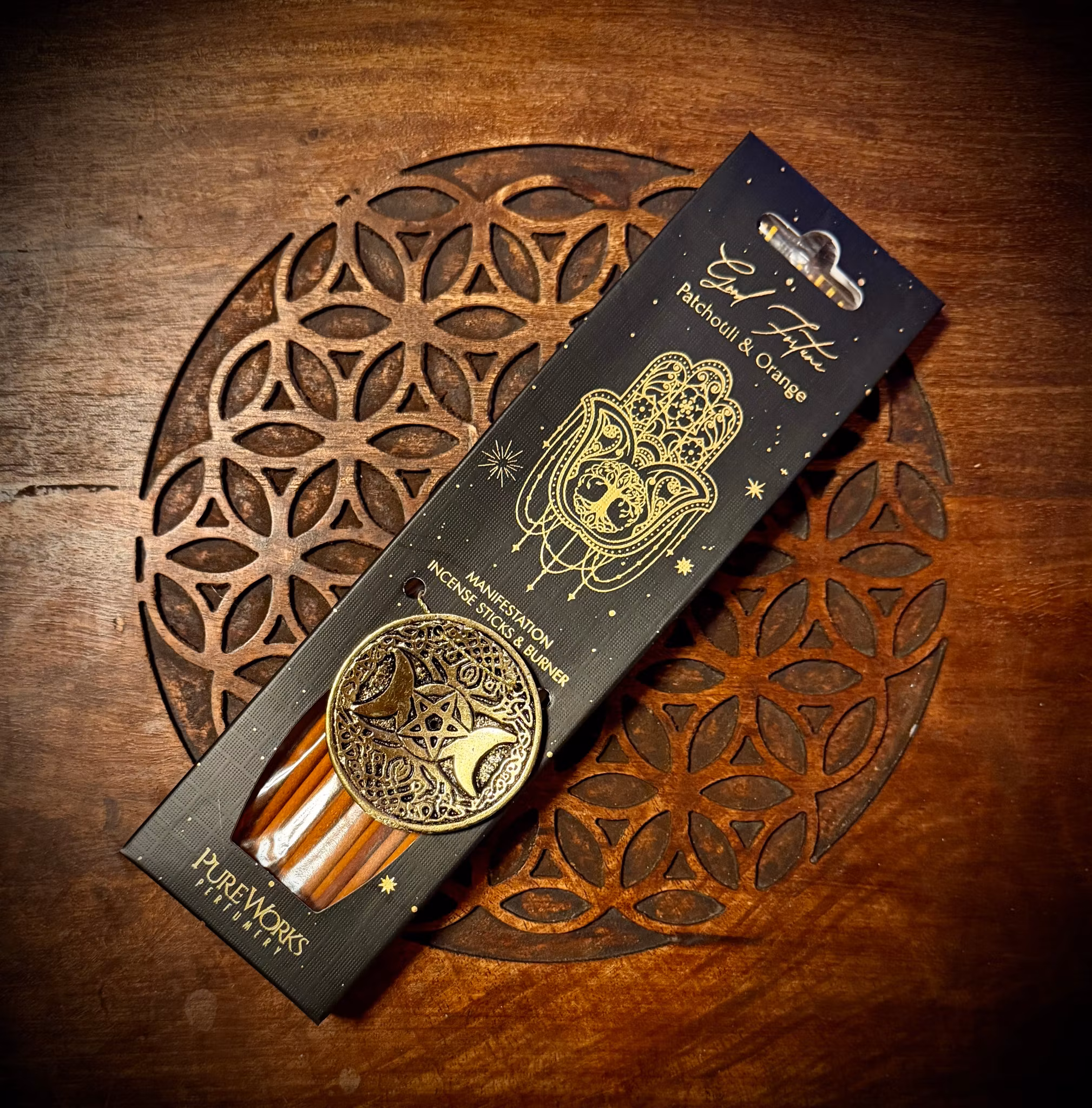 SONG OF INDIA Pureworks Esoteric Collection Rökelsepinnar Good Fortune + Rökelsehållare