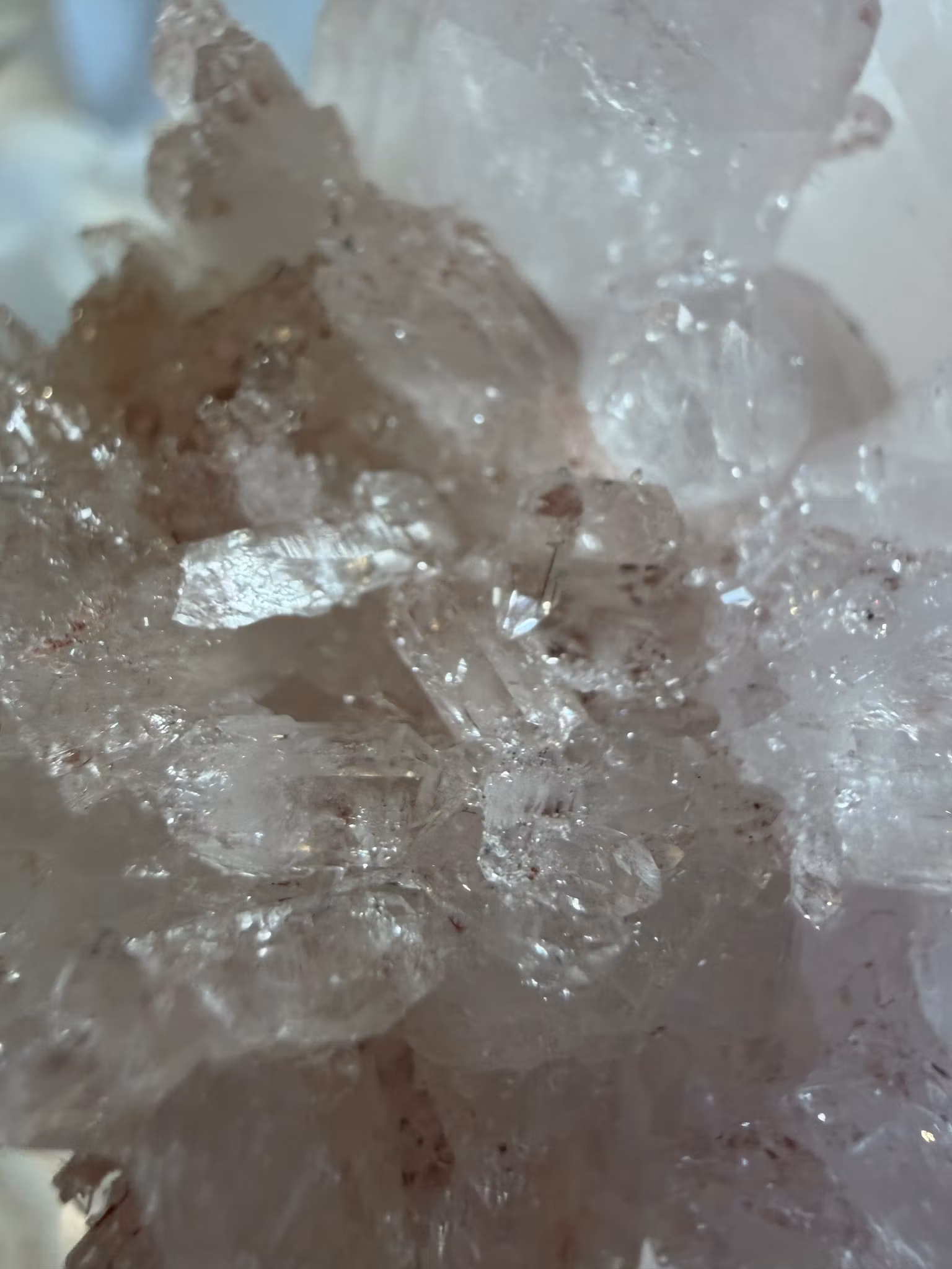 Sällsynt Colombiansk Rosa Lemurian Kluster HK ( Samlarobjekt )