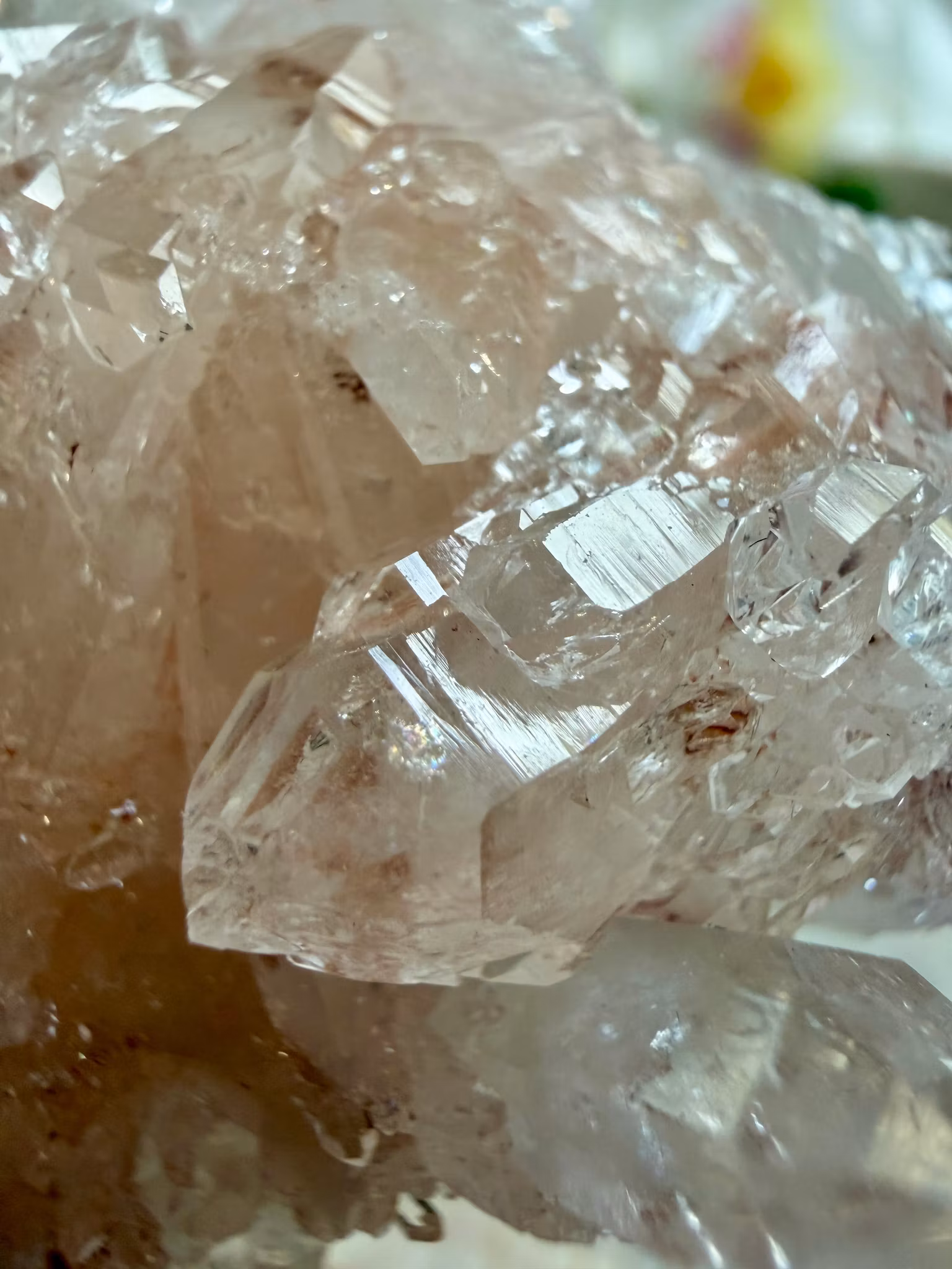 Sällsynt Colombiansk Rosa Lemurian Kluster HK ( Samlarobjekt )