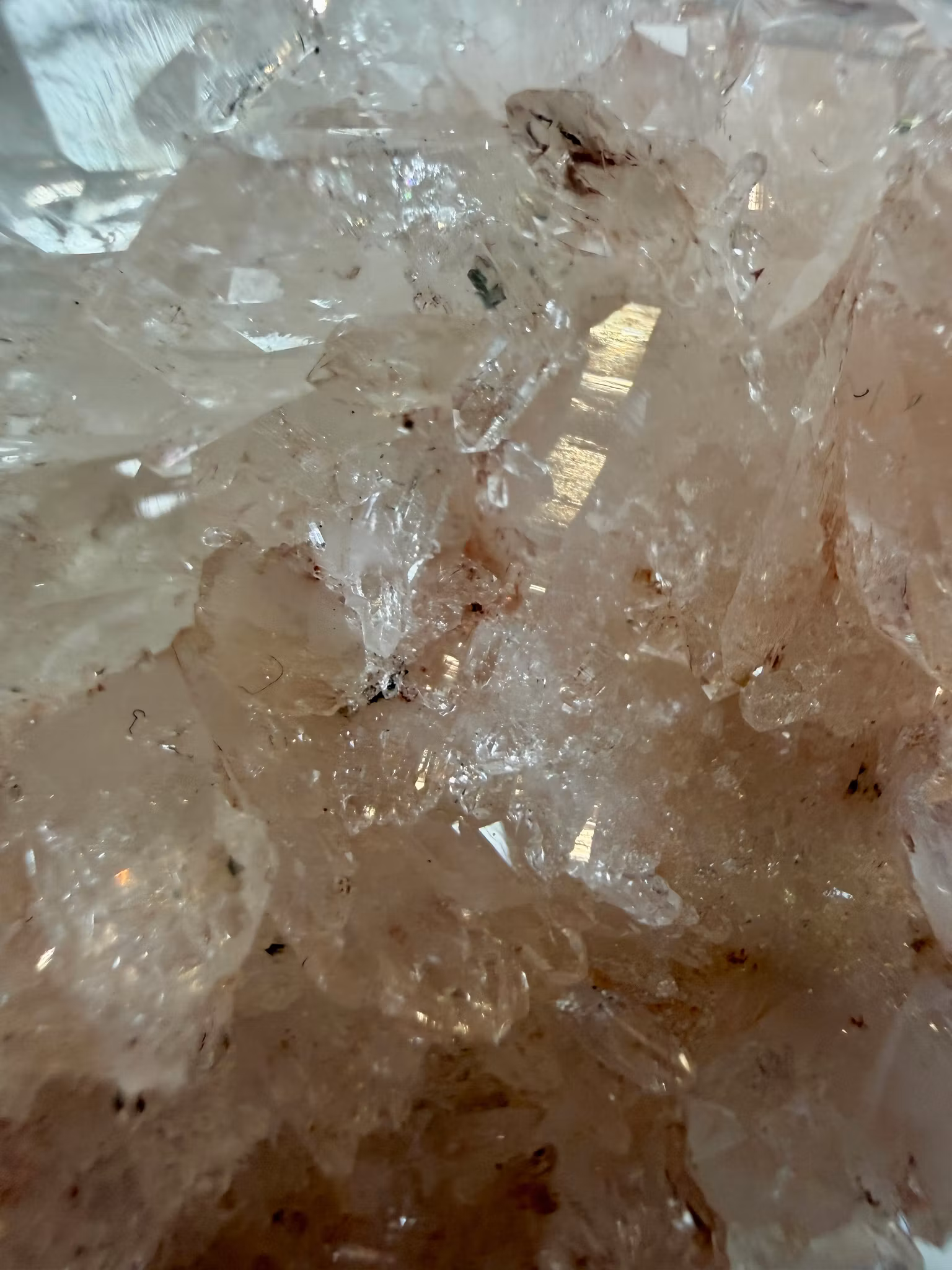 Sällsynt Colombiansk Rosa Lemurian Kluster HK ( Samlarobjekt )