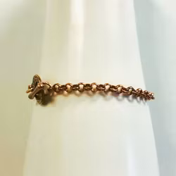 Adorable armband