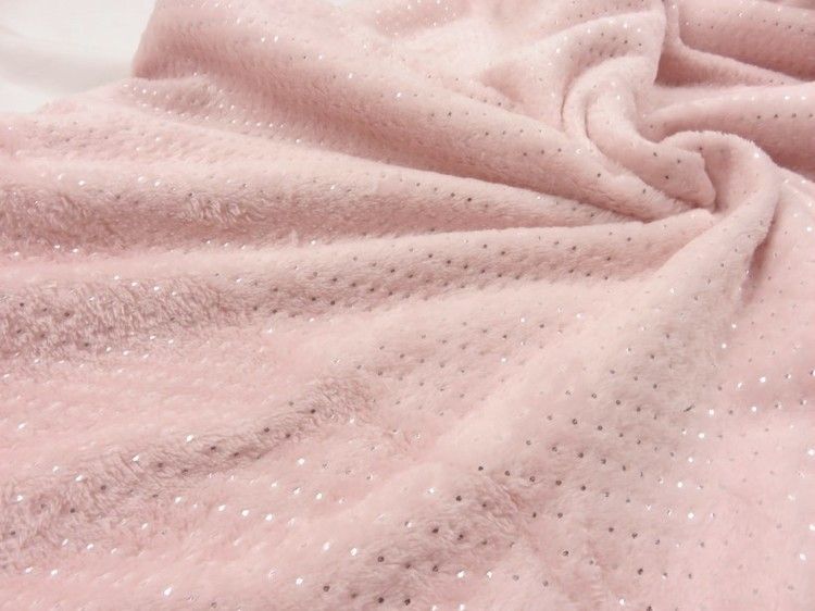 Rosa minky med silverprickar på ena sidan