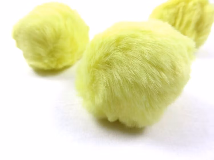 Pom pom Gul 60 mm omkrets