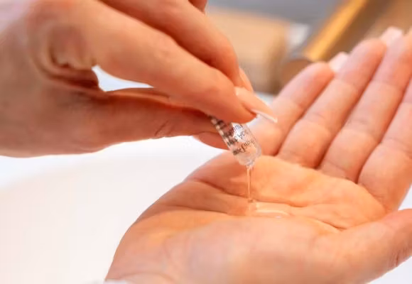 Dermaroller Mask+ Hyaluron Ampoules Set