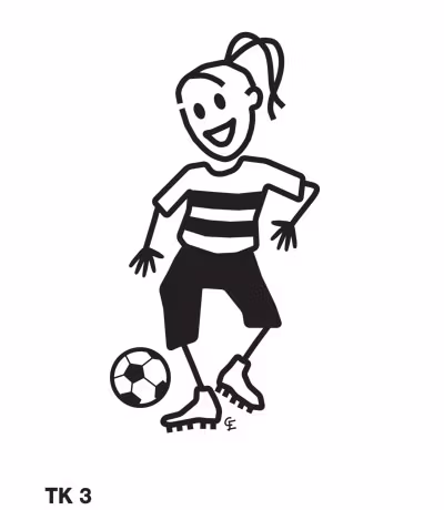 Tjej spelar fotboll