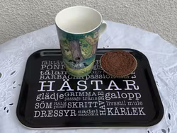 Bricka Hästar