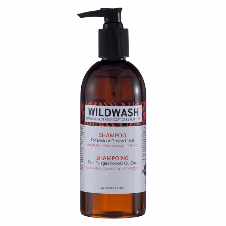 WILDWASH PRO Schampoo for Dark or Greasy Coats för mörka eller oljiga pälsar