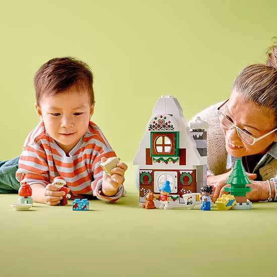 LEGO 10976 DUPLO Tomtens Pepparkakshus