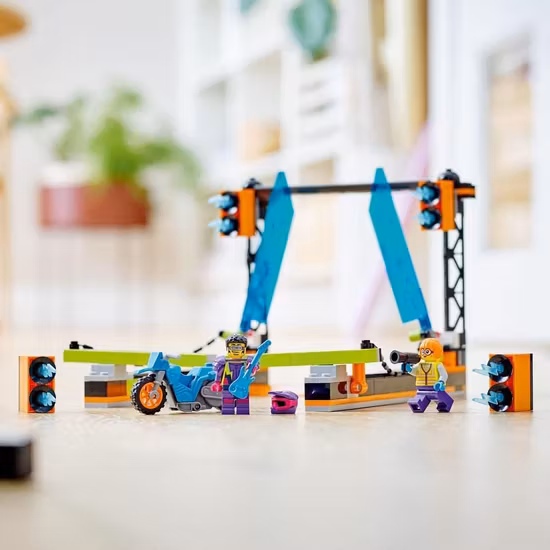 LEGO City Stuntz 60340 Stuntutmaning Med Knivblad