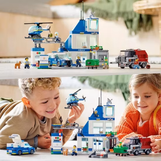 LEGO City 60316 Polisstation