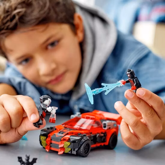 LEGO Super Heroes 76244 Miles Morales mot Morbius
