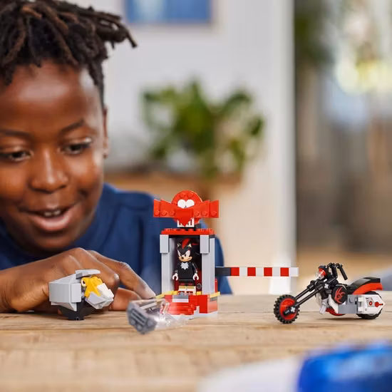 LEGO Sonic 76995 Shadow the Hedgehogs flykt