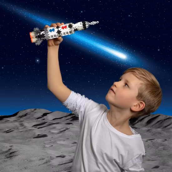 Plus-Plus Saturn V Rymdraket