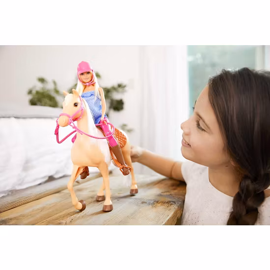 Barbie Docka Med Häst