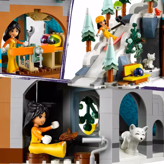 LEGO Friends 41756 Skidbacke Och Vinterkafé