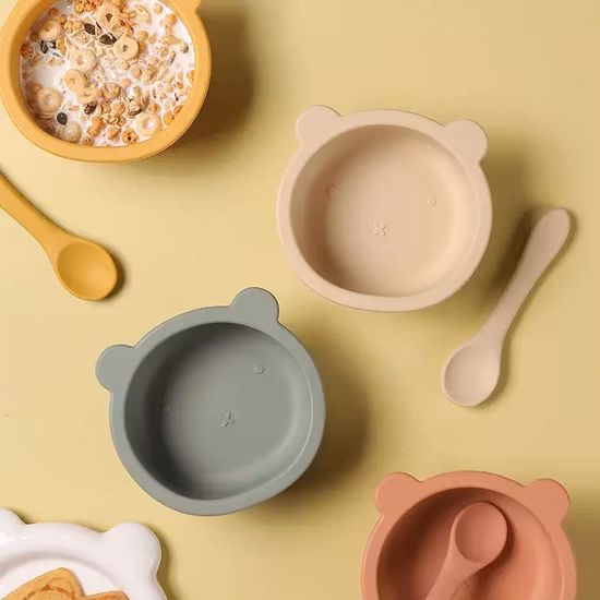 BabyBloom Barnskål Med Sugpropp Mörkrosa